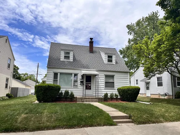 3721 N 98th STREET, Milwaukee, WI 53222