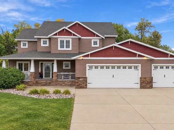 1944 53rd Ave N, Moorhead, MN 56560