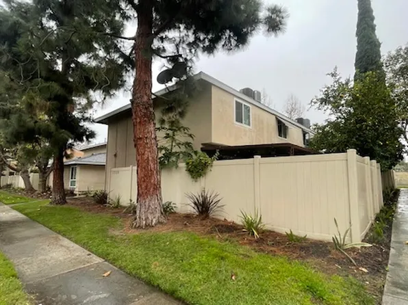 13514 Village Dr #1, Cerritos, CA 90703