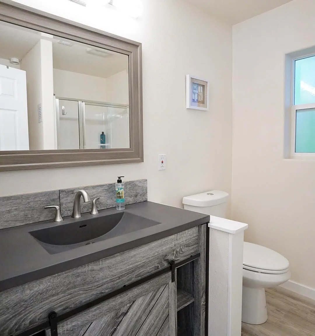 Studio, 582 sqft, $1,350 — Photo 4