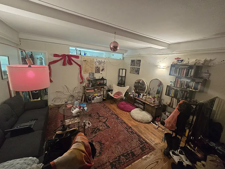 310 E 55th St #1DE — Photo 1