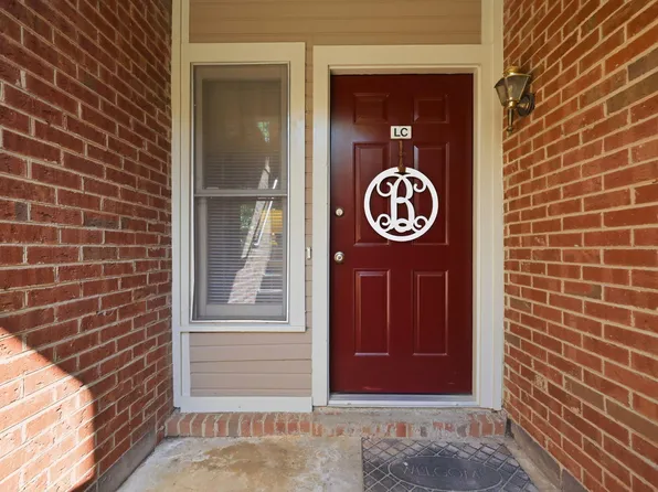 101 Marbury Ct APT Lc, Cary, NC 27513