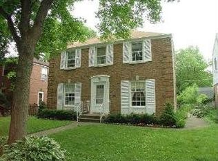8441 Kedvale Ave, Skokie, IL 60076