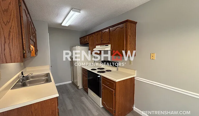 4198 Meadow Valley Dr E — Photo 4