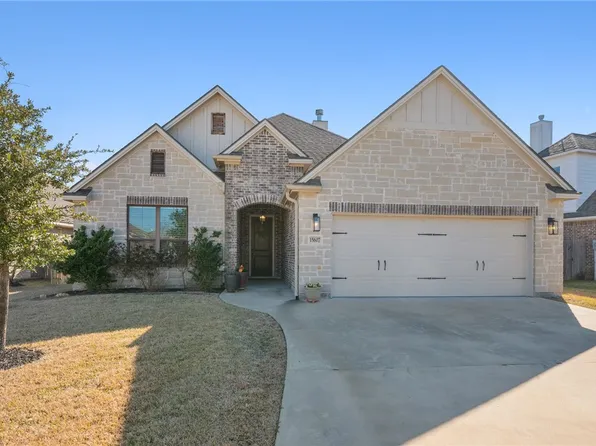 15607 Walnut Nook Ct, College Station, TX 77845