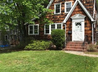 21 W Hickory St, Spring Valley, NY 10977