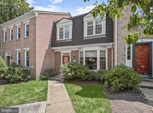 11 S Montague St, Arlington, VA 22204