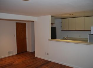 27 Ardilla Rd #B, Orinda, CA 94563