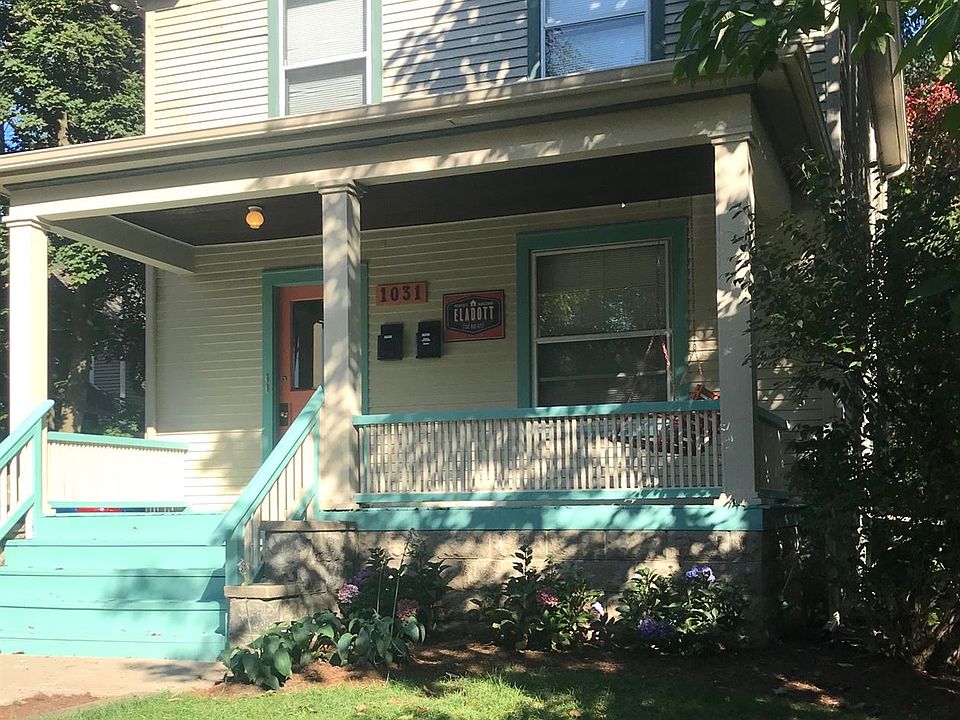 1031 S Forest