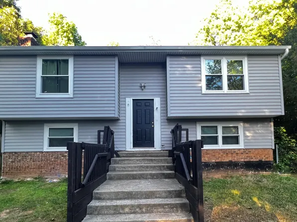 1203 Ogden Pl, Charlotte, NC 28213