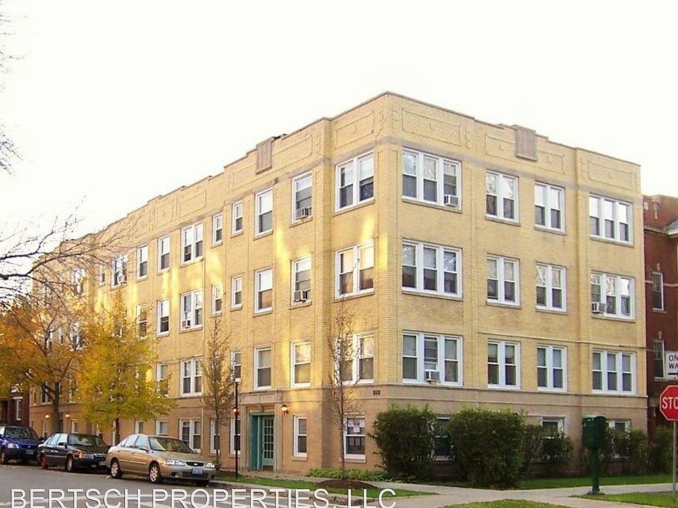 1st image of 4546 N Maplewood Ave #2G