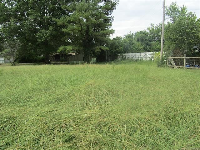 2nd image of 1306 Jackson Ave
