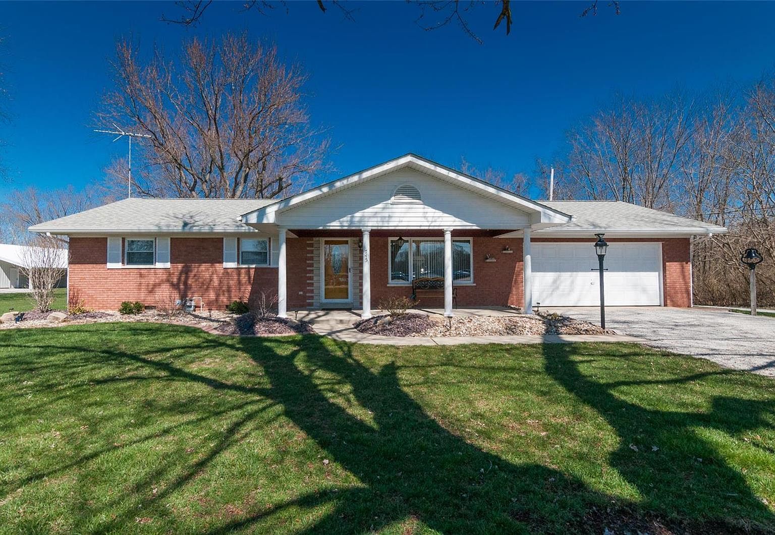 745 Urbanna Dr, Freeburg, IL 62243 Zillow