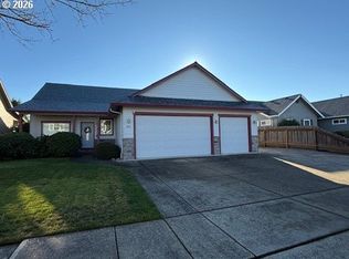937 S St, Springfield, OR 97477