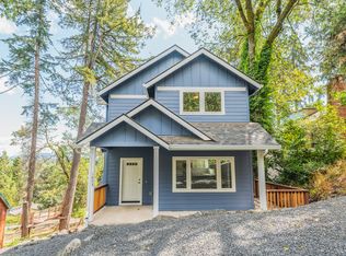 1633 Sylvan St, Eugene, OR 97403