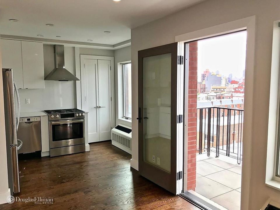 1st image of 2513 27th St APT 6A