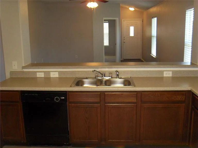 5104 Bantom Woods Bnd — Photo 10