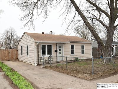 3808 N 13th St, Carter Lake, IA, 51510