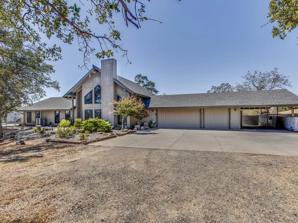 28845 Crystal Springs Ct, Coarsegold, CA 93614
