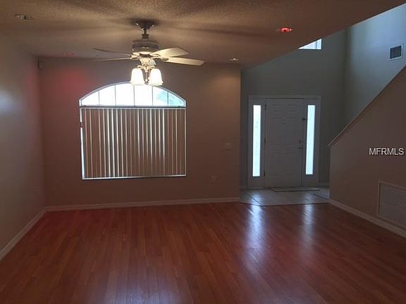 4th image of 333 Baccarat Ct
