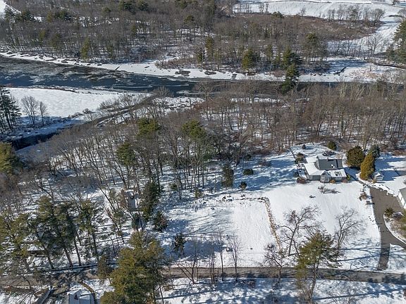 5th image of 65 Barton Rd
