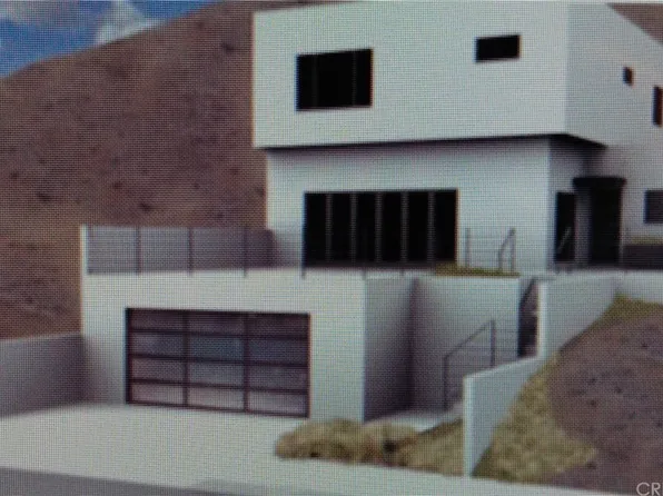 3905 Hopevale Dr, Sherman Oaks, CA 91403