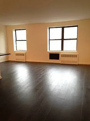 Rented by Lang Realty LLC | media 21