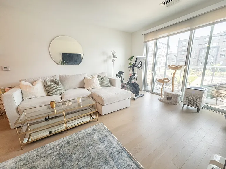 65 Lewis St #204 — Photo 3