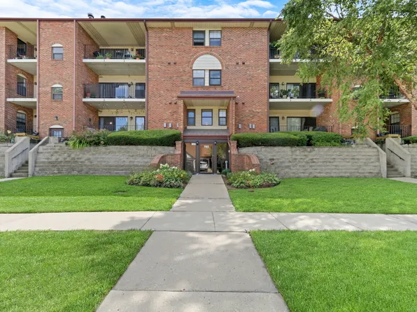 780 Weidner Rd APT 300, Buffalo Grove, IL 60089