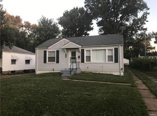 8326 Whitewater Dr, Saint Louis, MO
