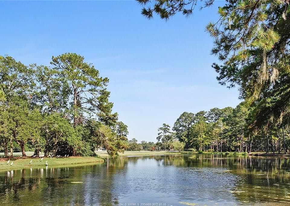 1st image of 12 Wax Myrtle Ln