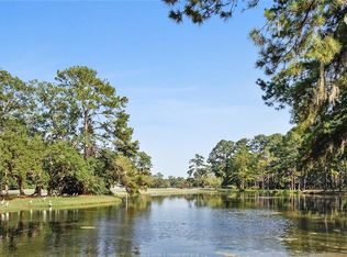 12 Wax Myrtle Ln, Hilton Head Island, SC 29926
