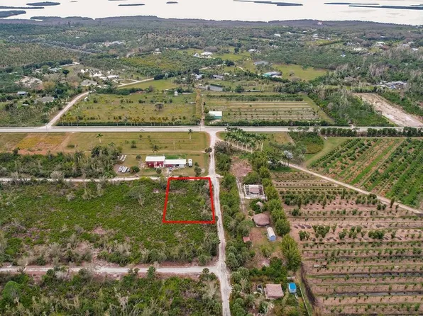 13816 Hampton Rd #1, Bokeelia, FL 33922