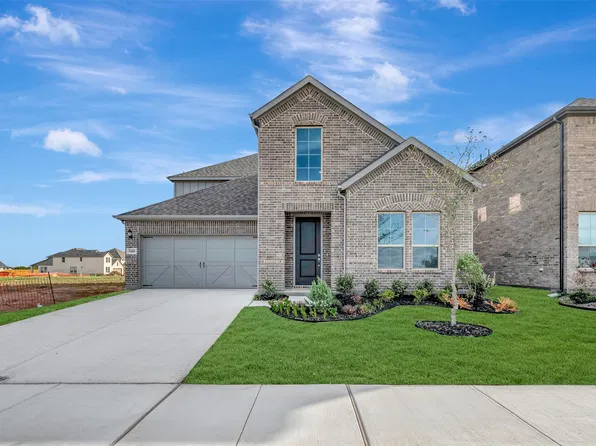 5400 Magallon Ln, Aubrey, TX 76227