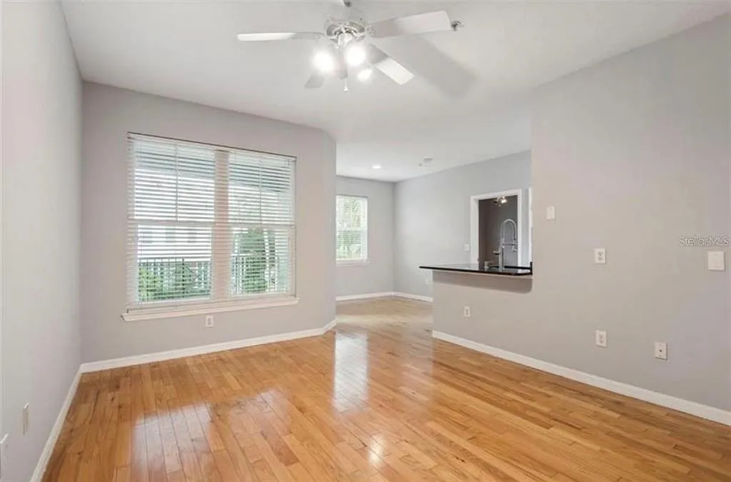 1 bed, 1.0 bath, 867 sqft, $1,850 — Photo 4