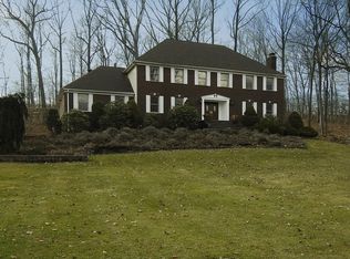 2 Adams Rd, Saddle River, NJ 07458