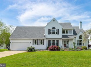 1410 Swan Ln, Mullica Hill, NJ 08062