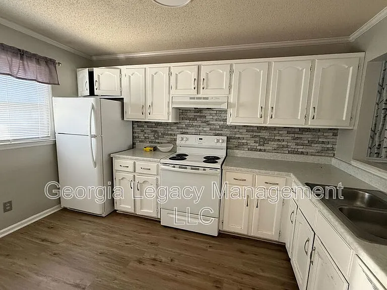 2505 W Broad St #521 — Photo 5