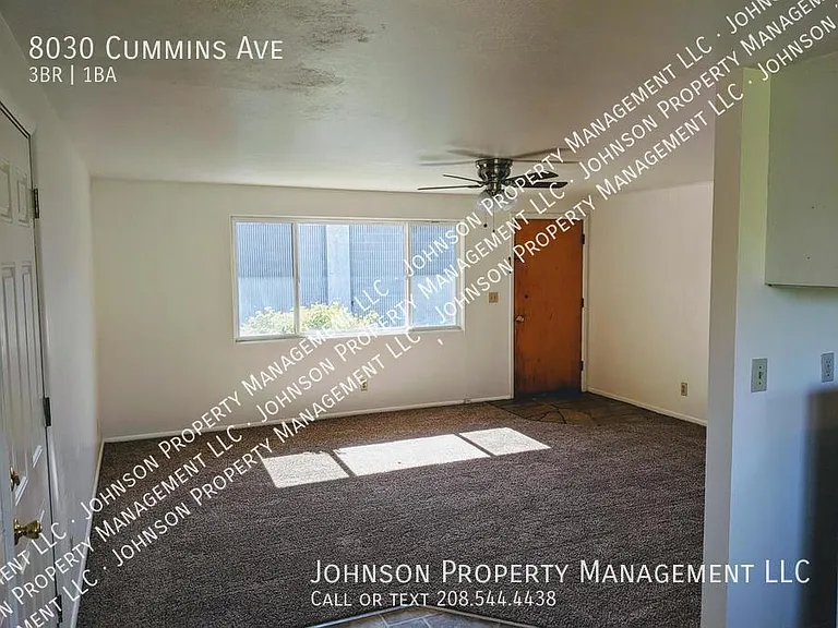 8030 W Cummins Ave — Photo 5