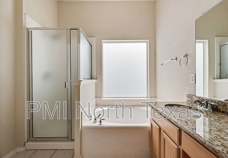 9705 Meadow Rue Dr — Photo 18
