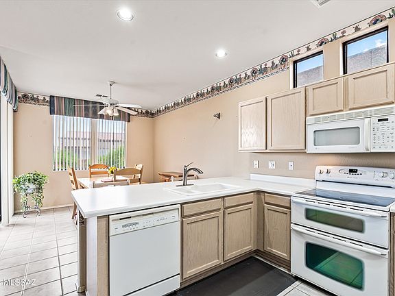 4th image of 857 W Via Santa Adela