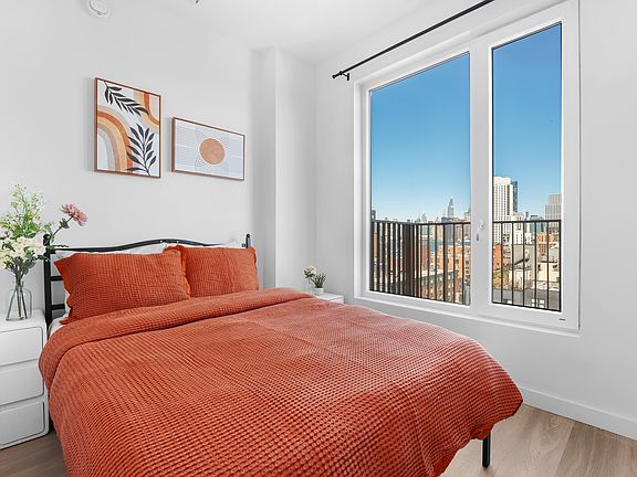 3rd image of 16 West St #1107
