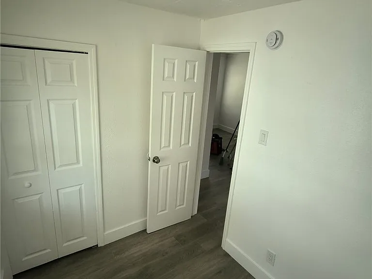 3343-3347 Dora St #3343B — Photo 7