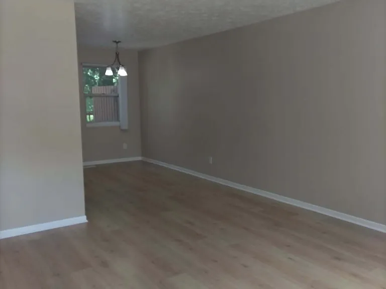 4258 Bond Ave #4 — Photo 6