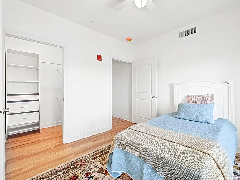 The Legacy Apartments — Photo 30