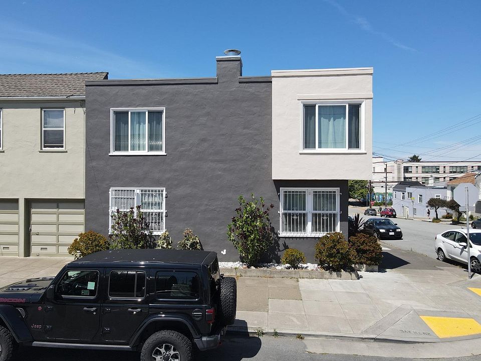 2nd image of 2301 Lawton St