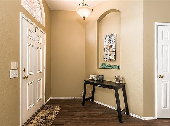 4th image of 2909 Dunbar Dr