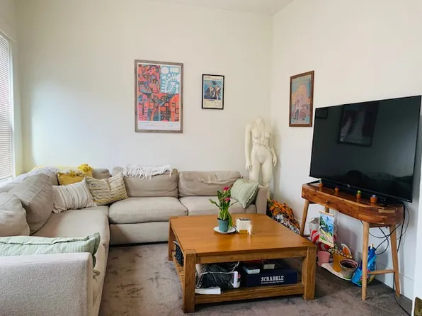 3 Calvary St #3, Waltham, MA 02453