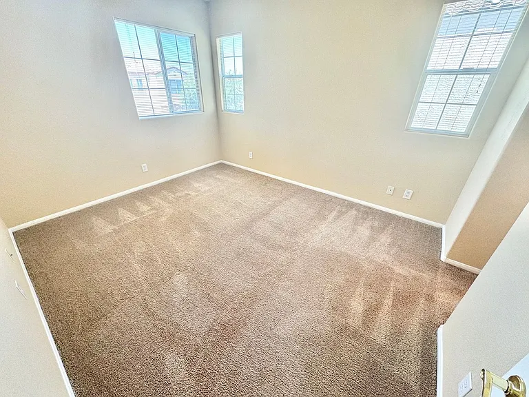 10424 Palm Village St — Photo 10