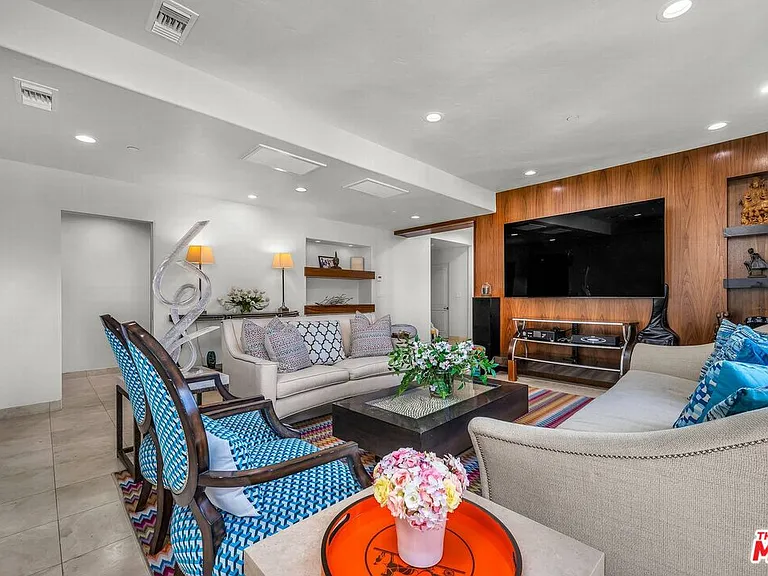 3110 Benedict Canyon Dr — Photo 28